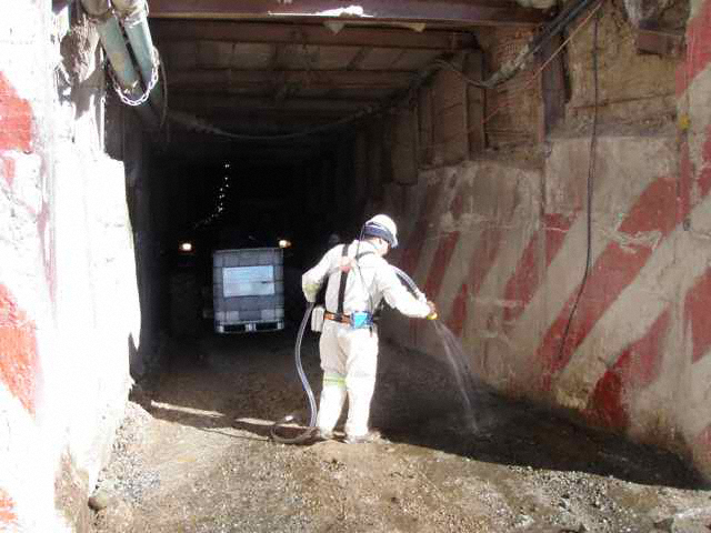 underground dust prevention